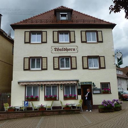 Gasthaus Waldhorn Бад-Тайнах-Цавельштайн Экстерьер фото