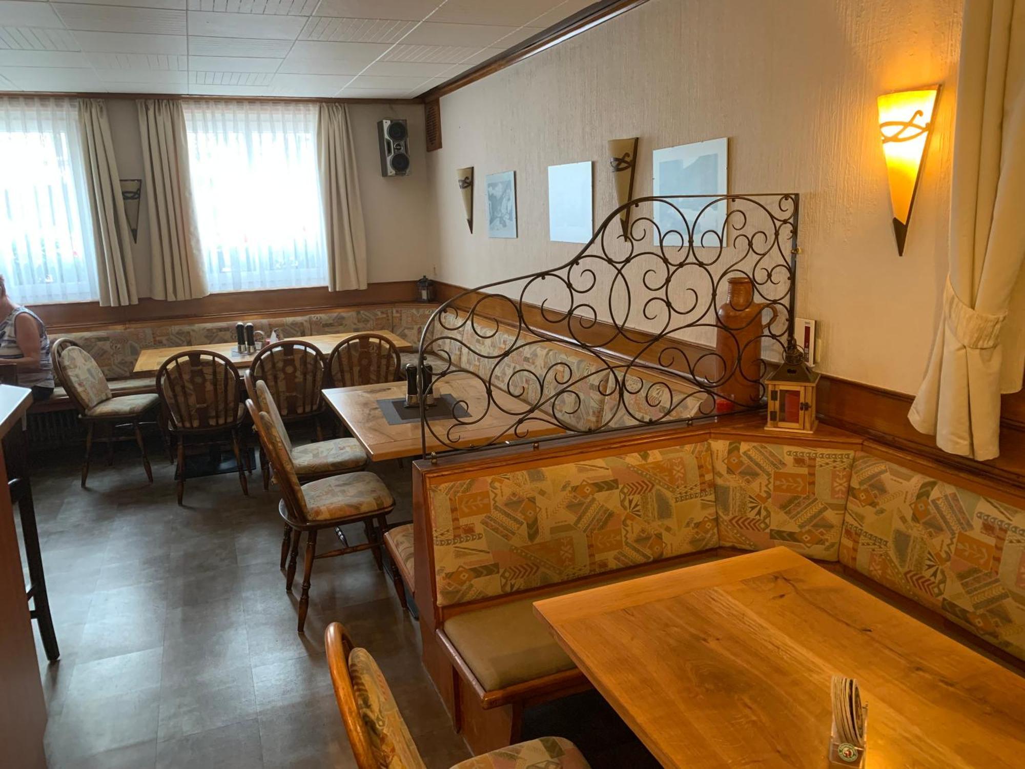 Gasthaus Waldhorn Бад-Тайнах-Цавельштайн Экстерьер фото